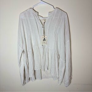 NWT Easel Cream Long-Sleeve Top Size M Women's Oversized Bohemian
